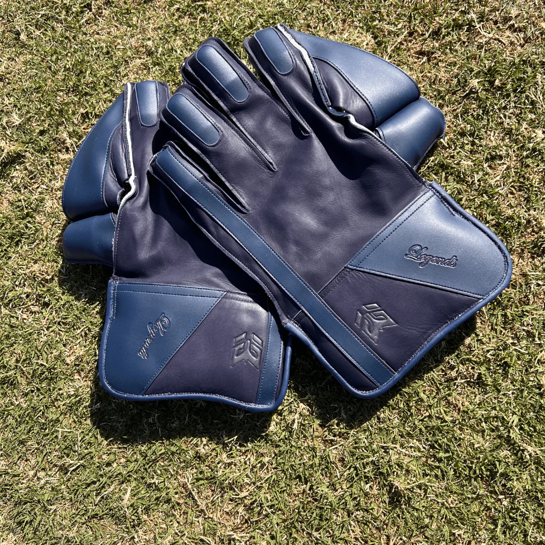 Armour Legends Navy Wicket Keeping Gloves - Image 5