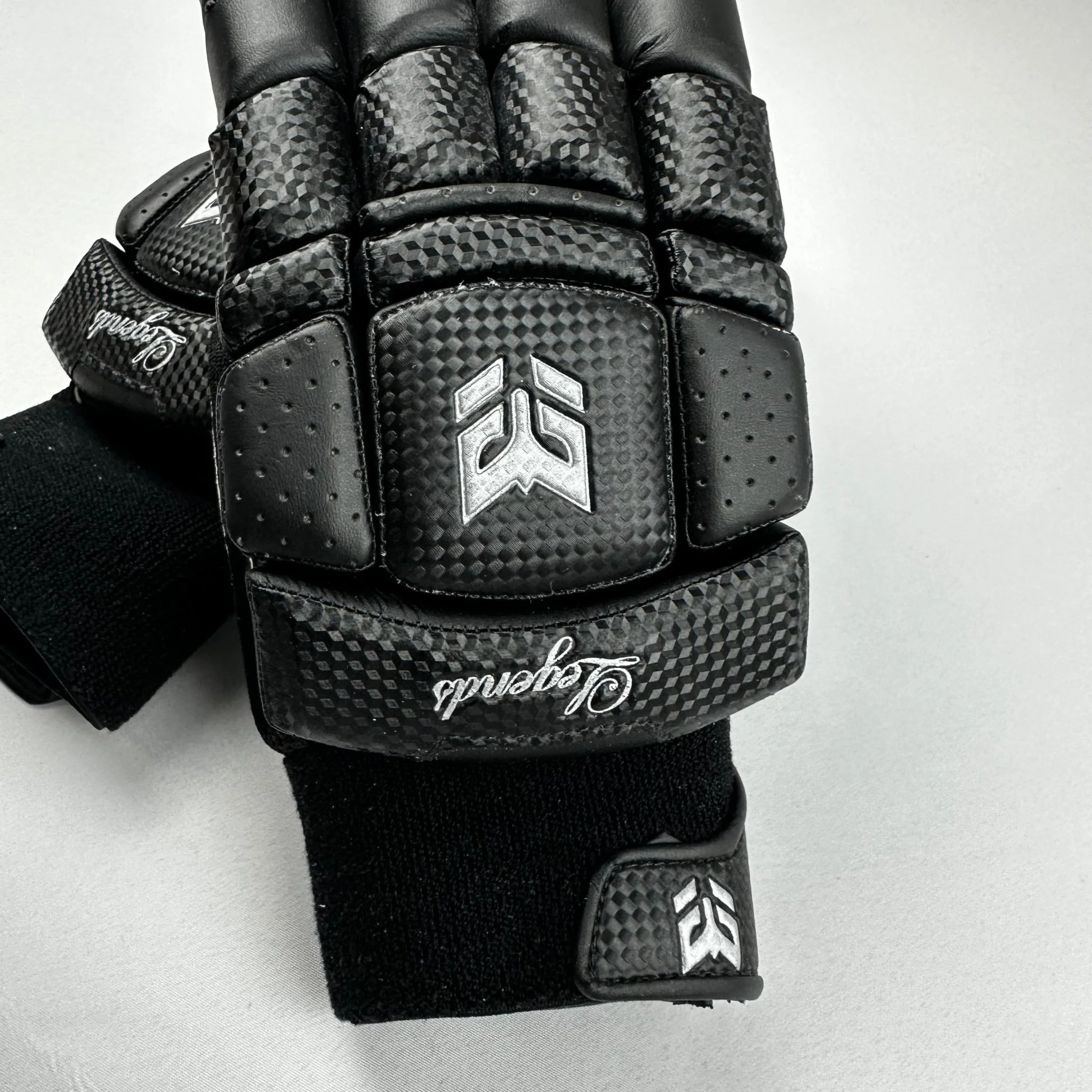 Armour Legends Gloves – Unmatched Players-Grade Protection - Image 6