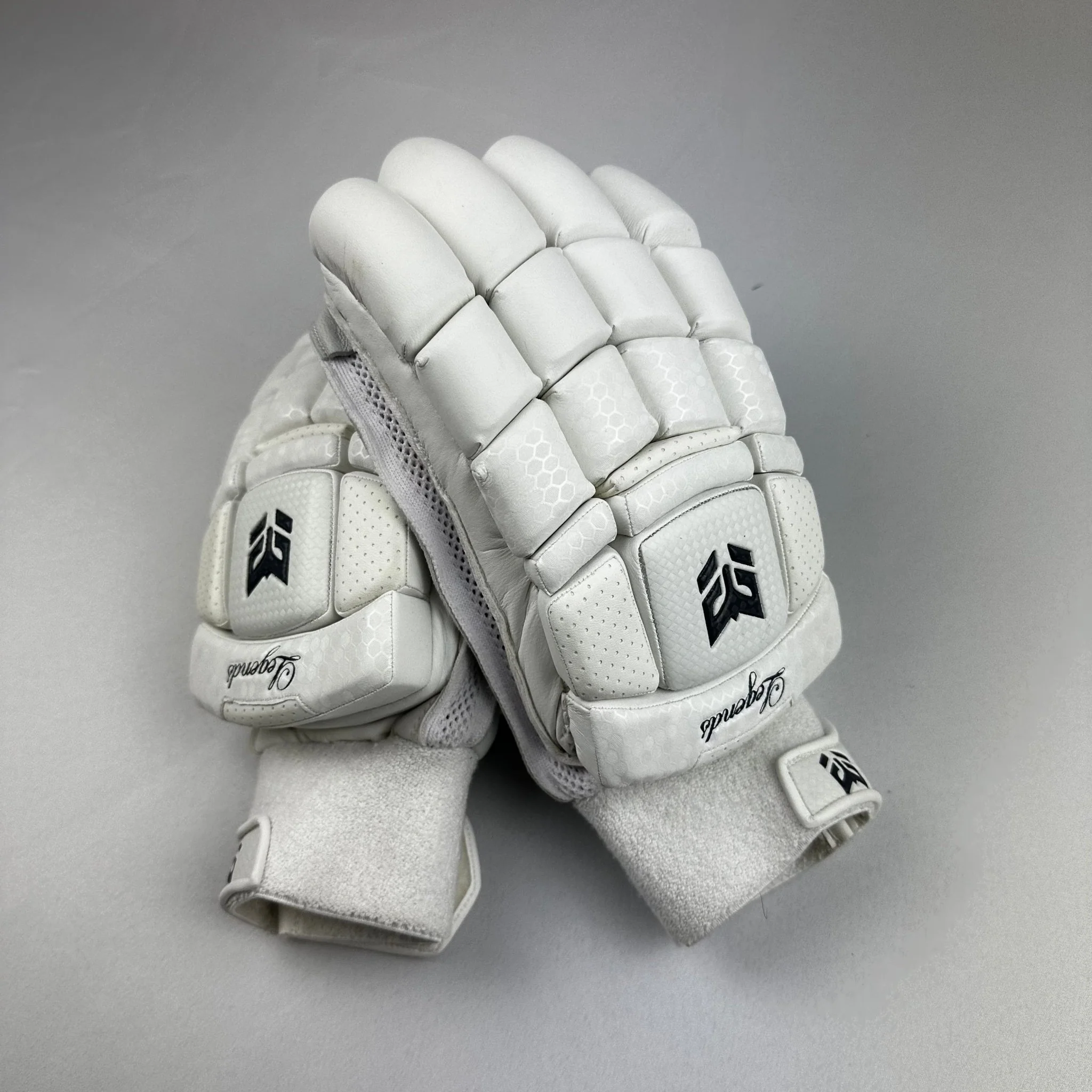 Armour Legends Gloves – Unmatched Players-Grade Protection - Image 3