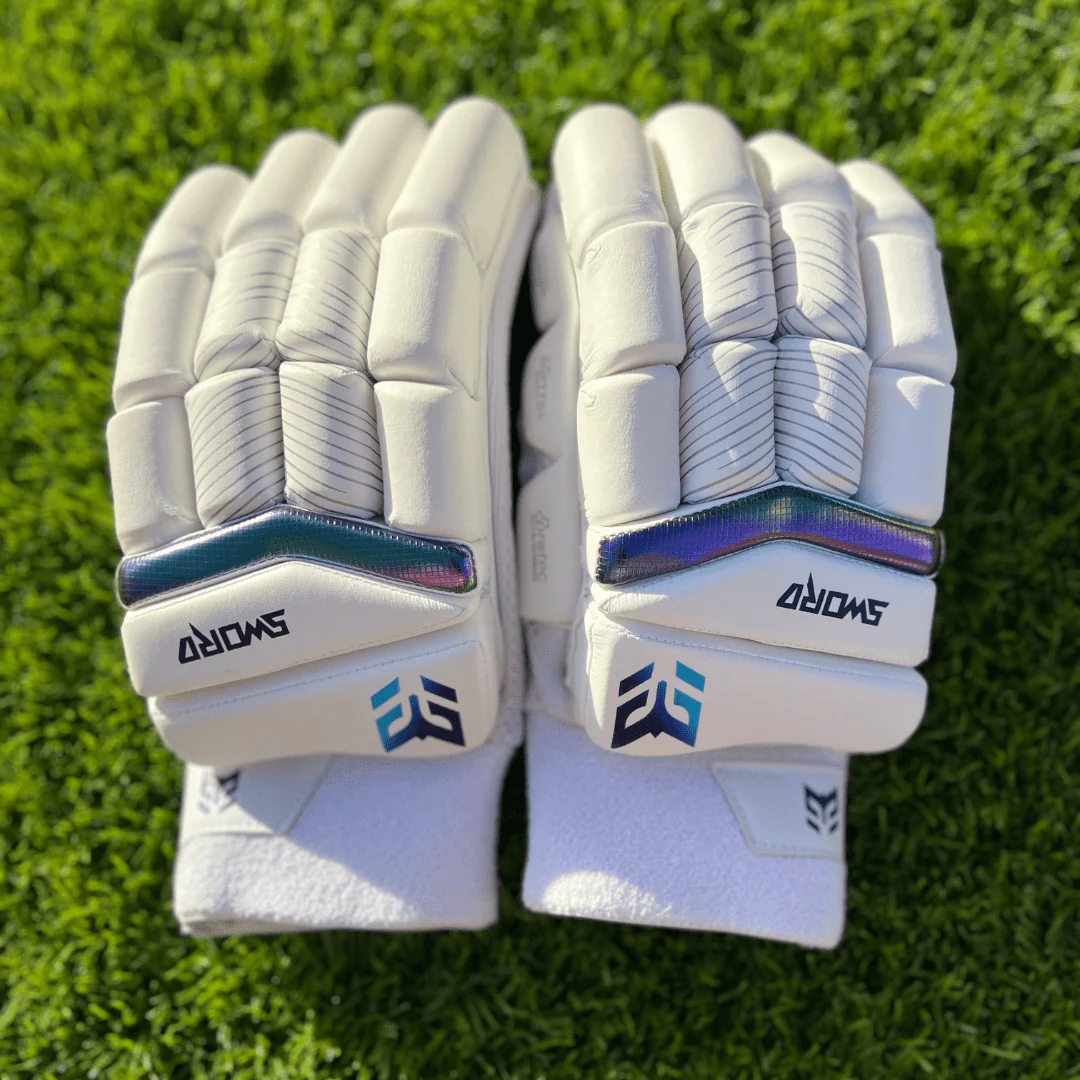Armour Sword Lightweight Cricket Batting Gloves 2025 Range (Recommended) - Image 3