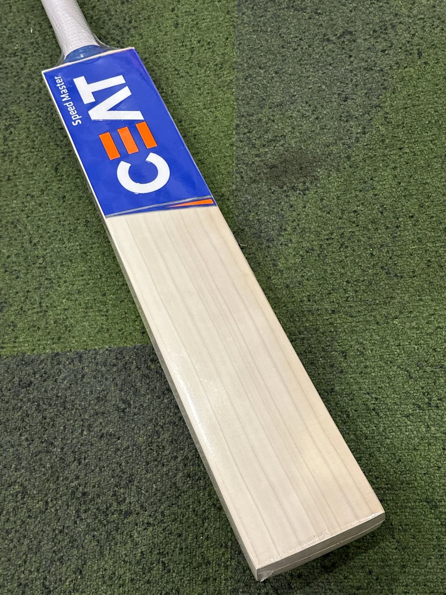CEAT SPEED MASTER SELECTED GRADE 1 ENGLISH WILLOW BAT - ADULTS (SH) 2025 stock - Image 5
