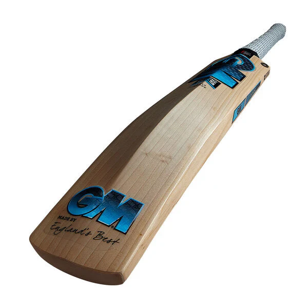 GM Diamond 404 English Willow Cricket Bat - Image 5