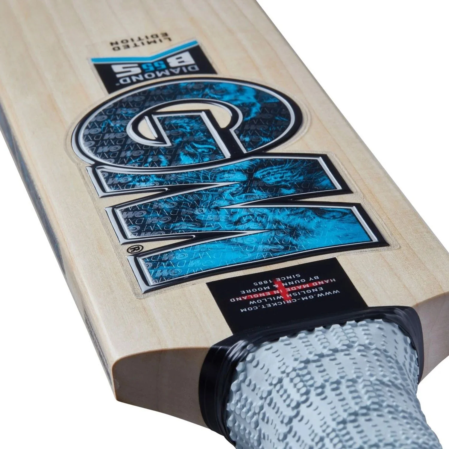 GM Diamond 909 English Willow Cricket Bat - Image 2