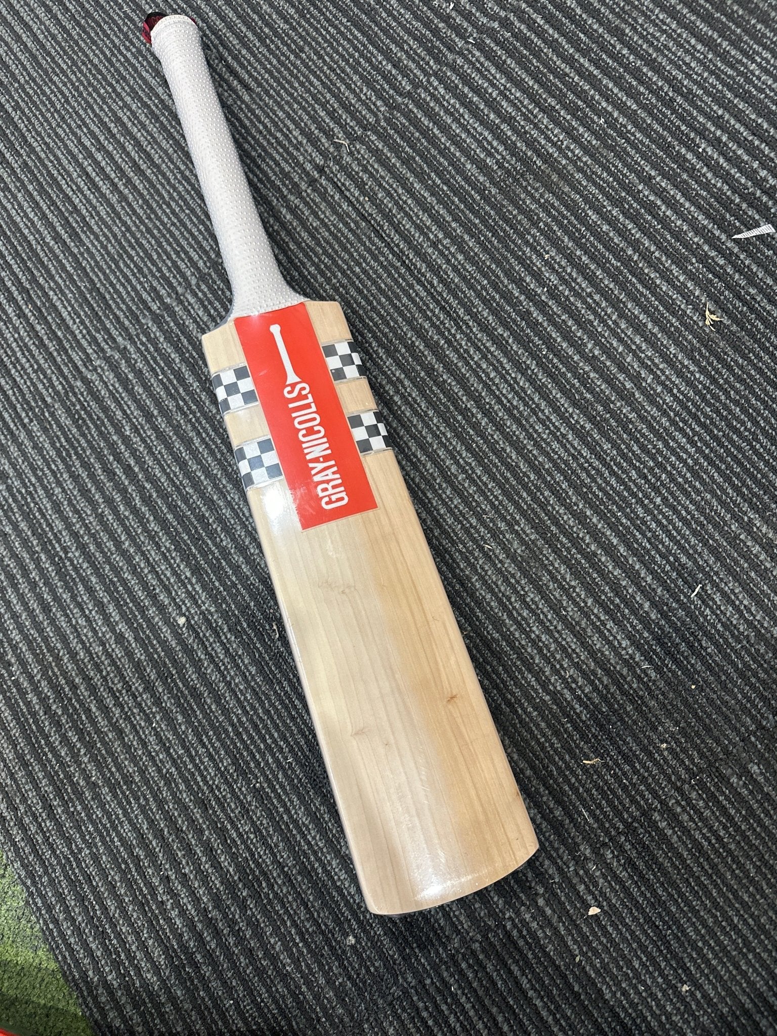 Gray-Nicolls English Willow Cloud Catch Bat