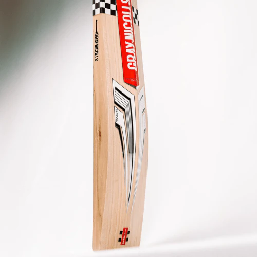 GRAY-NICOLLS Nova 3.0 700 English Willow Cricket Bat - 2025 - Senior - Image 3