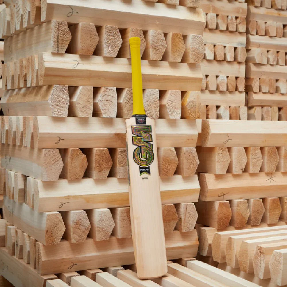Gunn & Moore Matt Short Players Edition EW Cricket Bat – Senior - Image 2