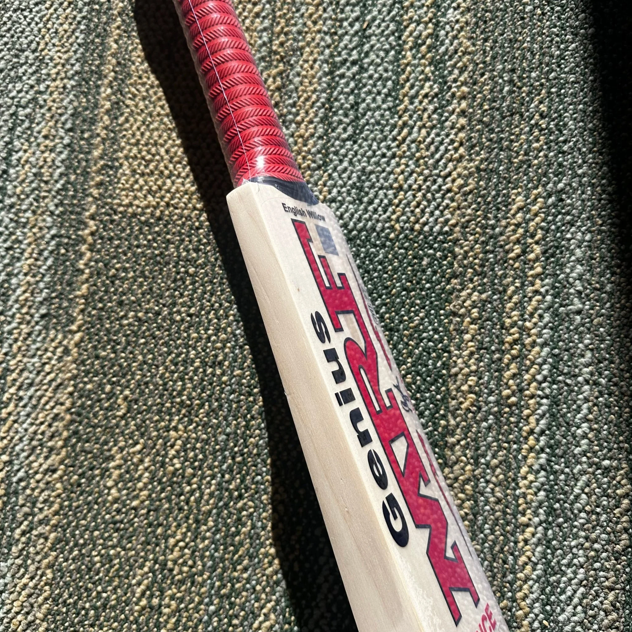 MRF Genius Prince Players Grade Cricket Bat - 2026 edition - Image 4
