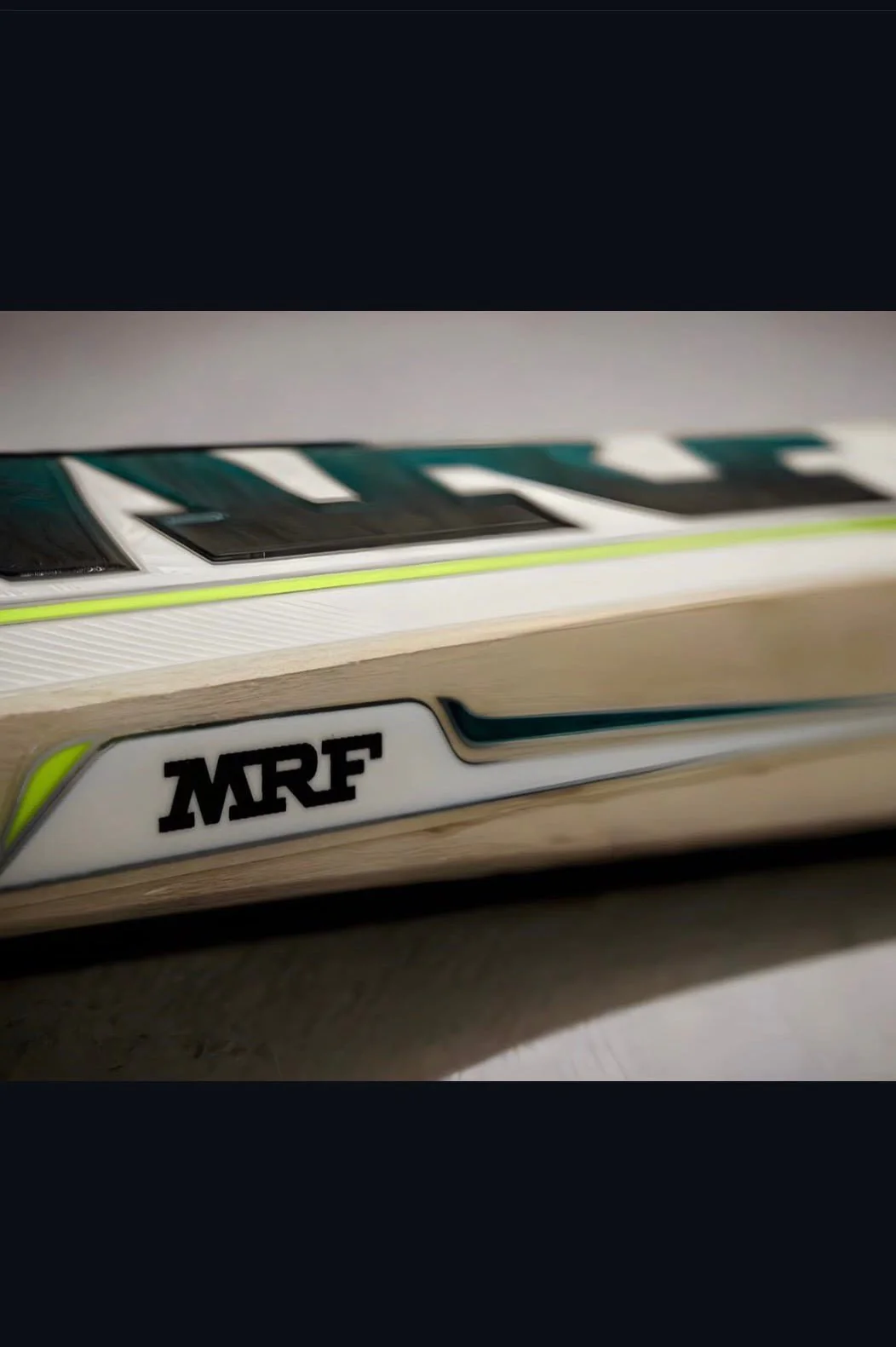 MRF Gill 77 Carnage Senior English Willow Cricket Bat – 2025 Edition - Image 3