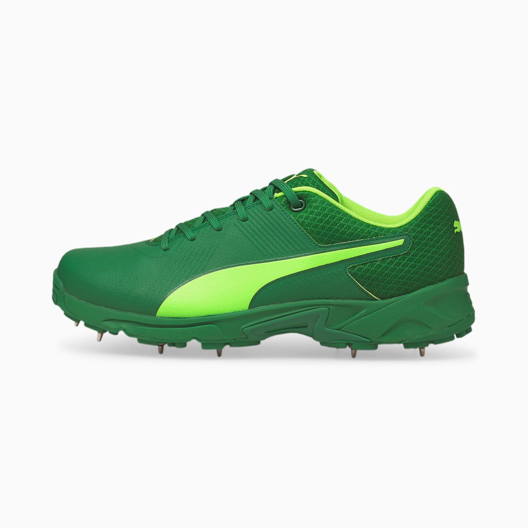 Puma One8 19.2 Cricket Shoes with Metal Spikes