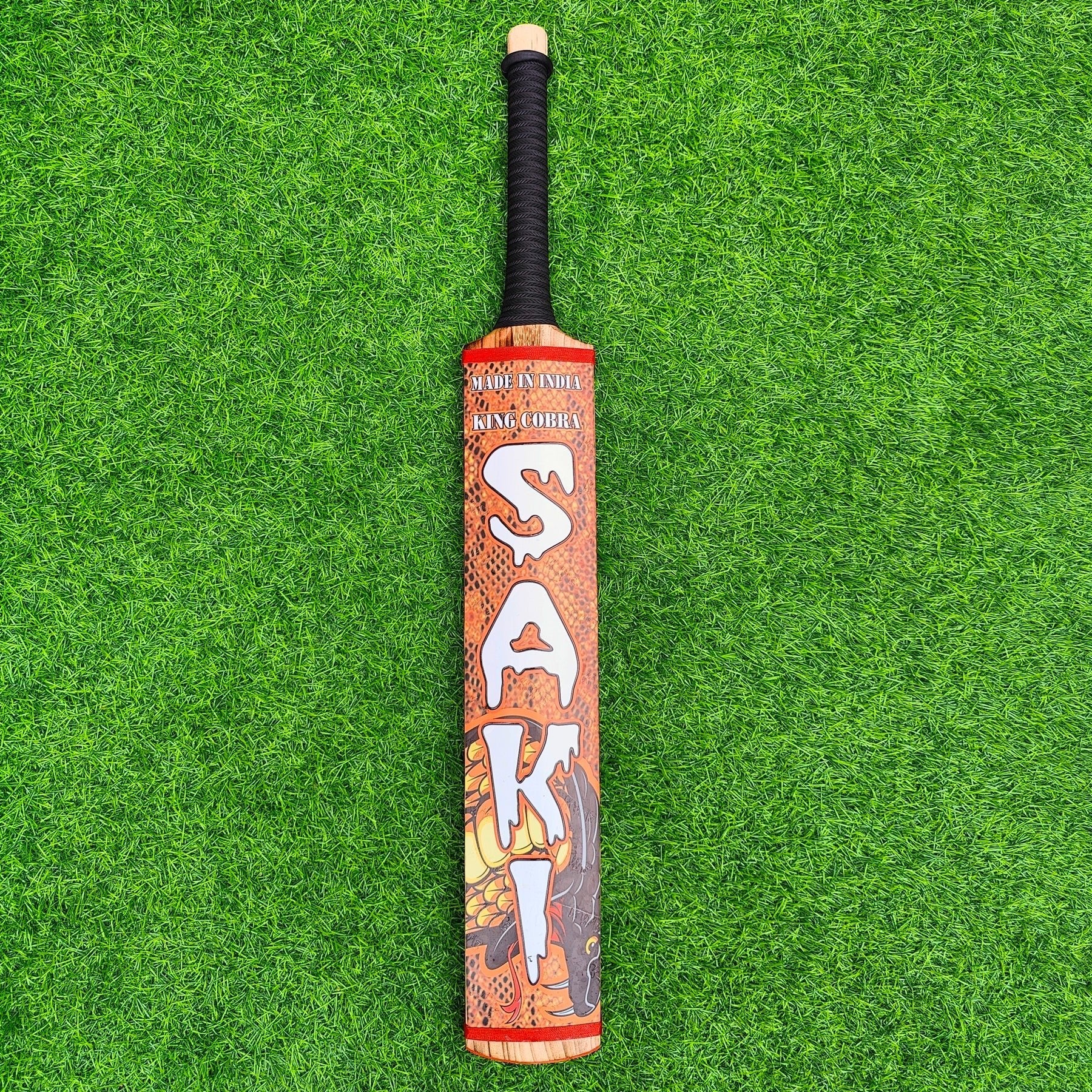 Saki King Cobra – Burn Edition | Hard Tennis Bat for Elite Power Play - Image 4