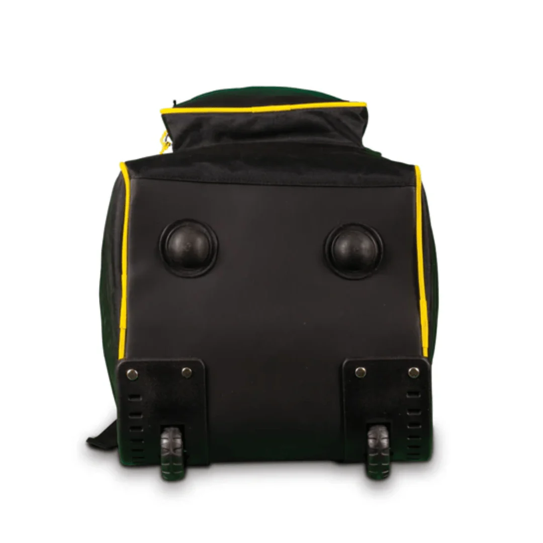 SG V12 Duffle Wheelie Junior Cricket Kit Bag - Image 4