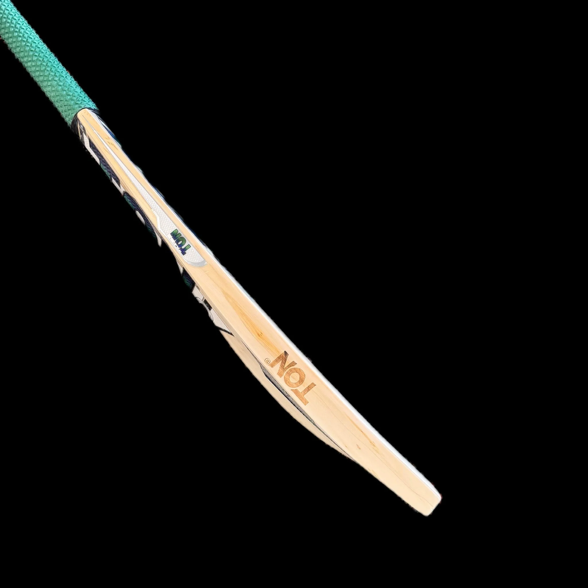 TON Power Plus English Willow Cricket Bat SH - Image 3